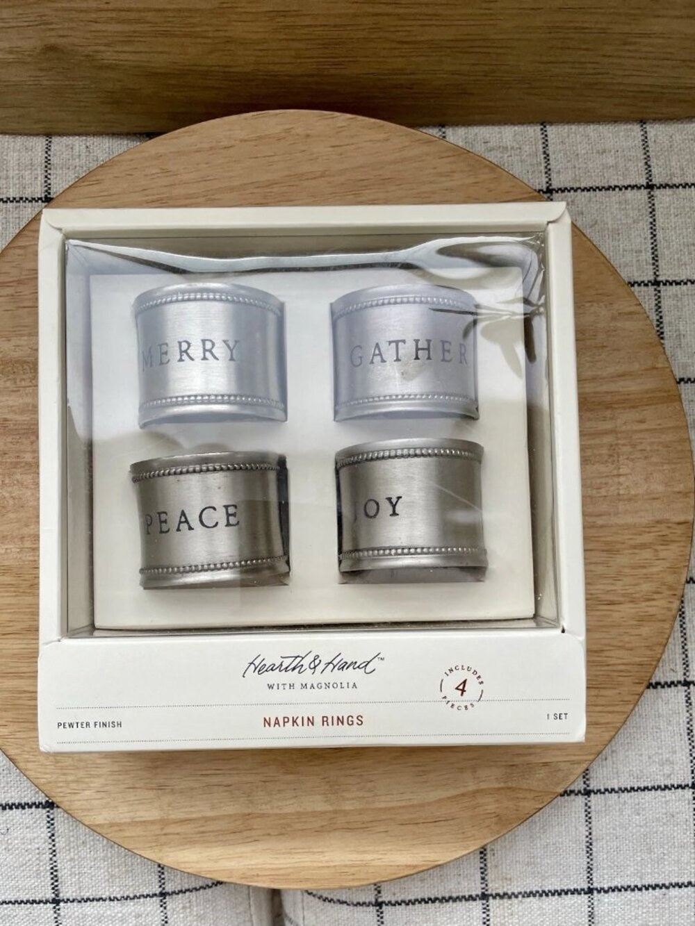 SALE! NWT Hearth & Hand With Magnolia Napkin Rings Set Of 4